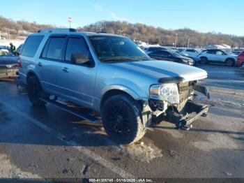  Salvage Ford Expedition