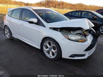  Salvage Ford Focus St