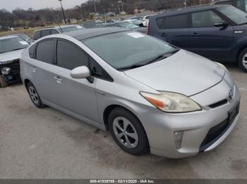  Salvage Toyota Prius