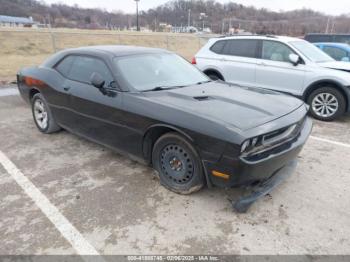  Salvage Dodge Challenger