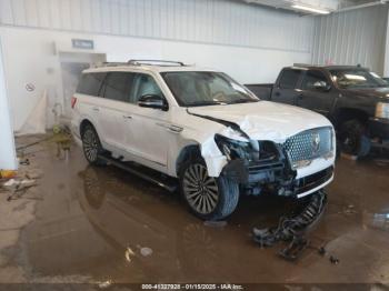  Salvage Lincoln Navigator