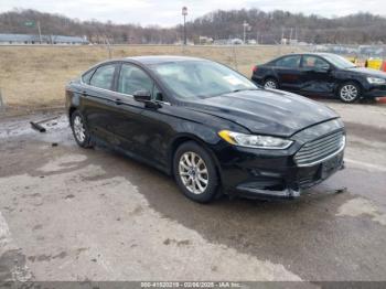  Salvage Ford Fusion