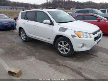  Salvage Toyota RAV4