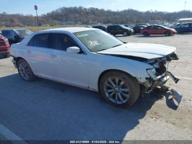  Salvage Chrysler 300