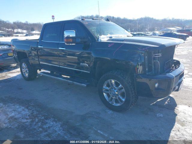  Salvage Chevrolet Silverado 2500