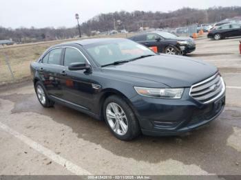  Salvage Ford Taurus