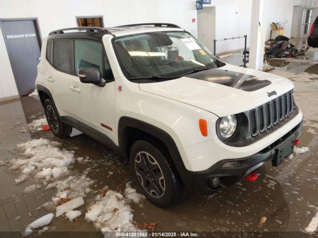  Salvage Jeep Renegade