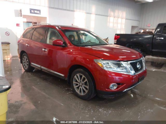  Salvage Nissan Pathfinder