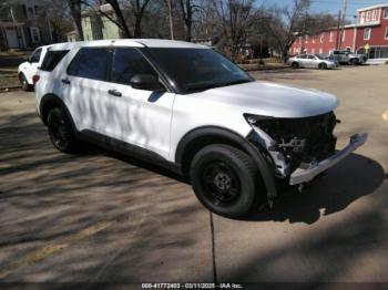  Salvage Ford Police Interceptor