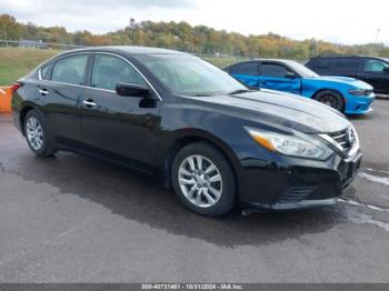  Salvage Nissan Altima