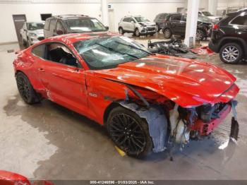  Salvage Ford Mustang