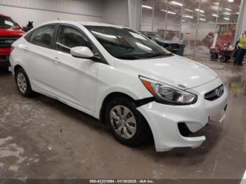  Salvage Hyundai ACCENT