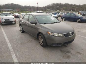  Salvage Kia Forte