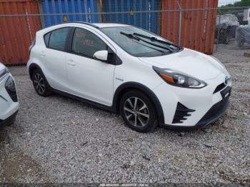 Salvage Toyota Prius c