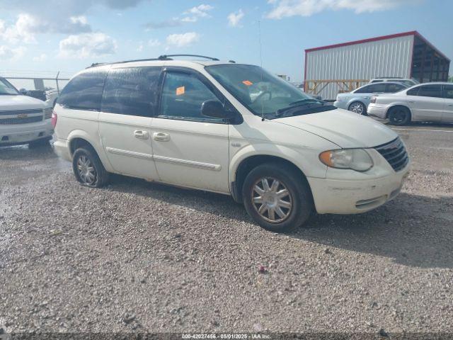  Salvage Chrysler Town & Country