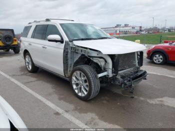  Salvage Ford Expedition