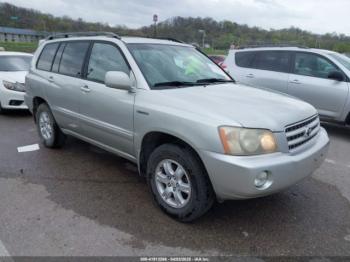  Salvage Toyota Highlander