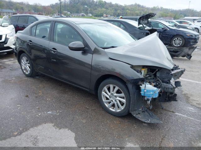  Salvage Mazda Mazda3