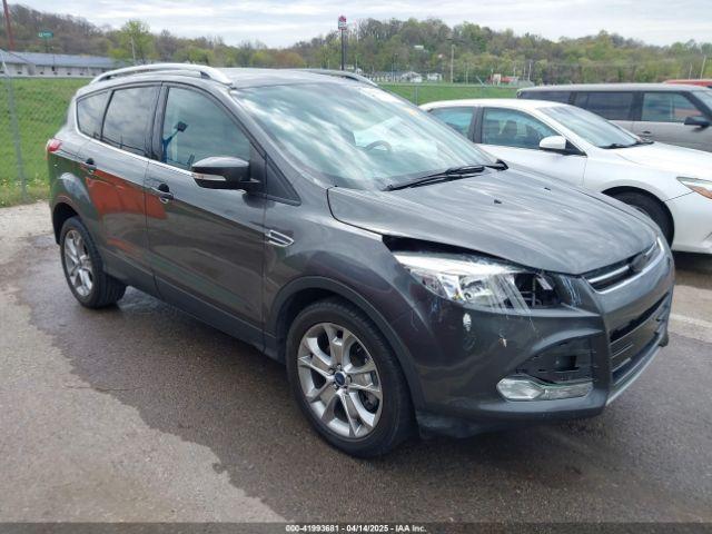  Salvage Ford Escape