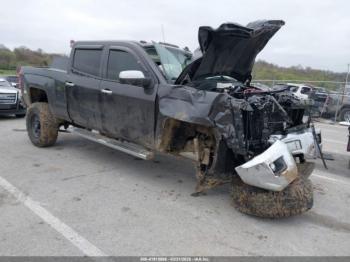  Salvage Chevrolet Silverado 2500