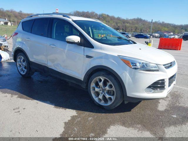  Salvage Ford Escape