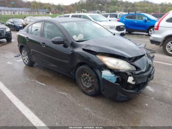  Salvage Mazda Mazda3