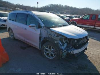  Salvage Chrysler Pacifica