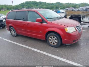  Salvage Chrysler Town & Country