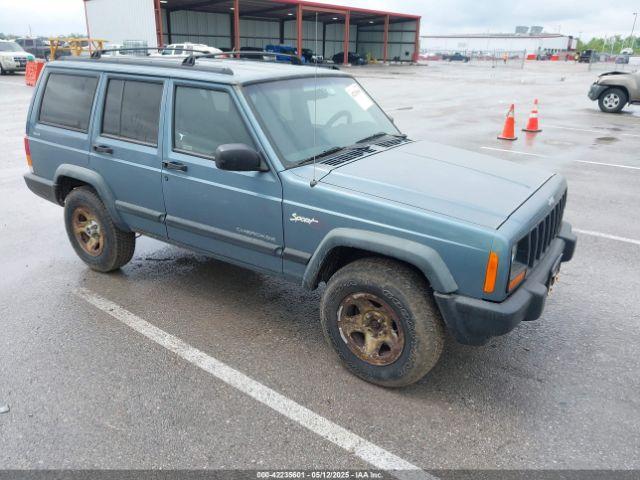  Salvage Jeep Cherokee