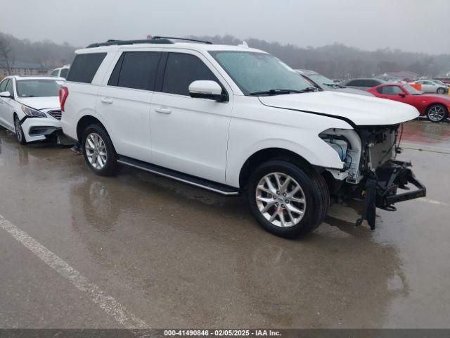  Salvage Ford Expedition
