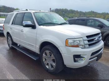  Salvage Ford Expedition