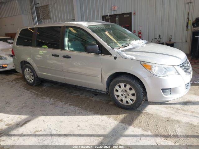  Salvage Volkswagen Routan