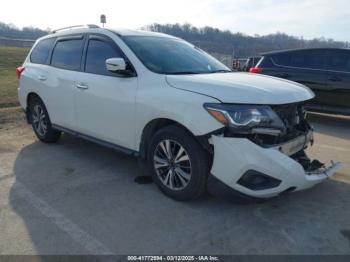  Salvage Nissan Pathfinder