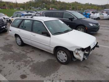  Salvage Ford Escort