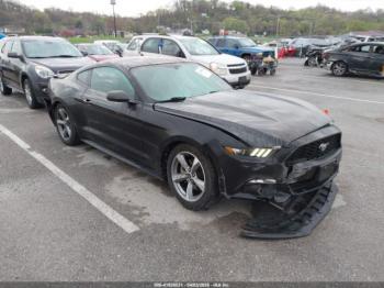  Salvage Ford Mustang