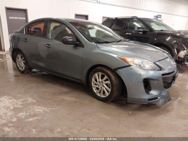  Salvage Mazda Mazda3