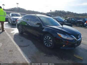  Salvage Nissan Altima