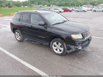  Salvage Jeep Compass