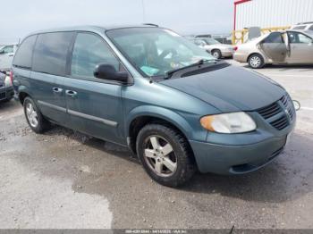  Salvage Dodge Caravan