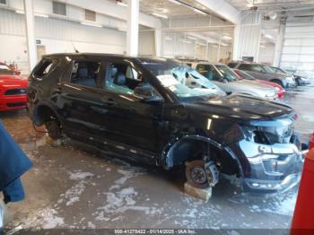  Salvage Ford Explorer