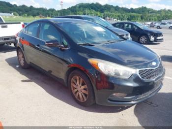  Salvage Kia Forte