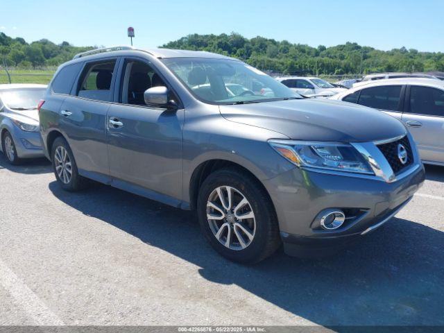  Salvage Nissan Pathfinder