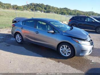  Salvage Kia Forte