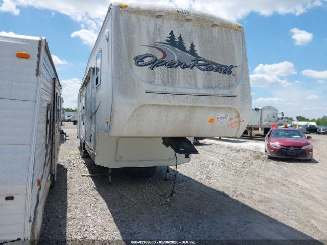  Salvage Pilgrim Open Road 5th Wheel Trave