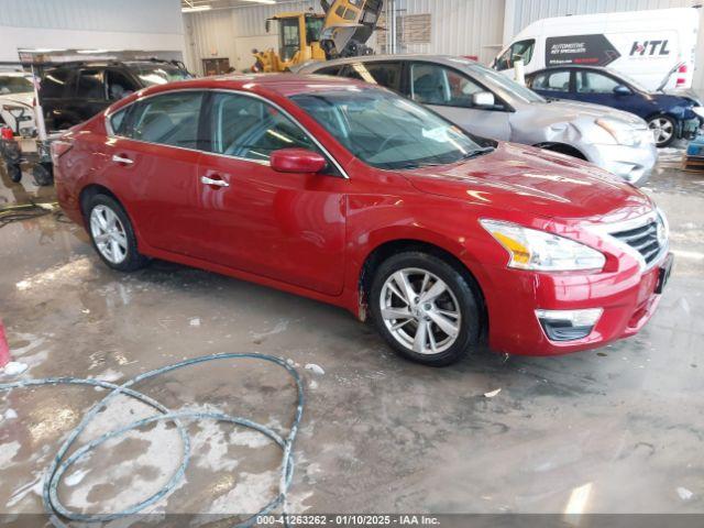  Salvage Nissan Altima