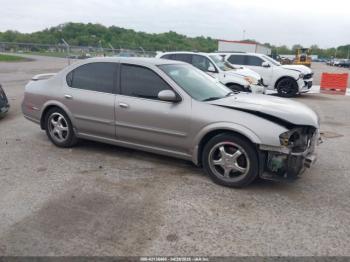  Salvage Nissan Maxima