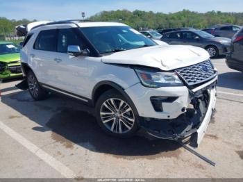  Salvage Ford Explorer