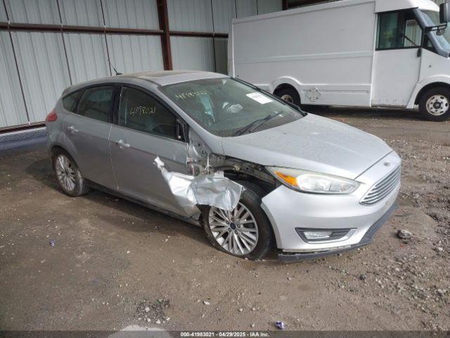  Salvage Ford Focus