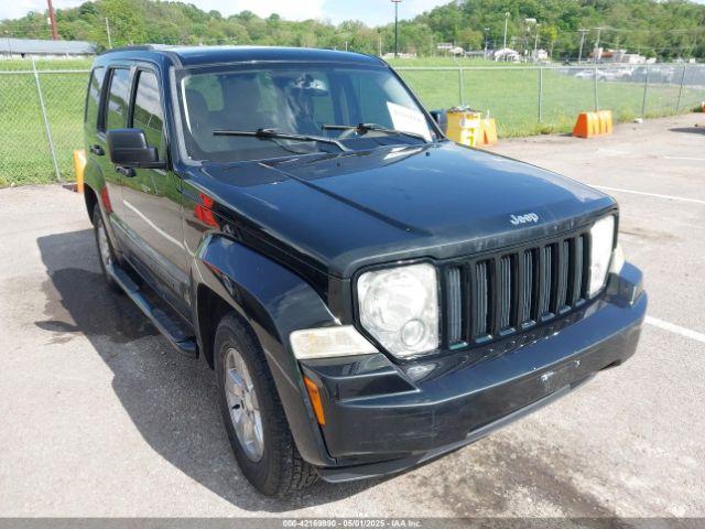  Salvage Jeep Liberty