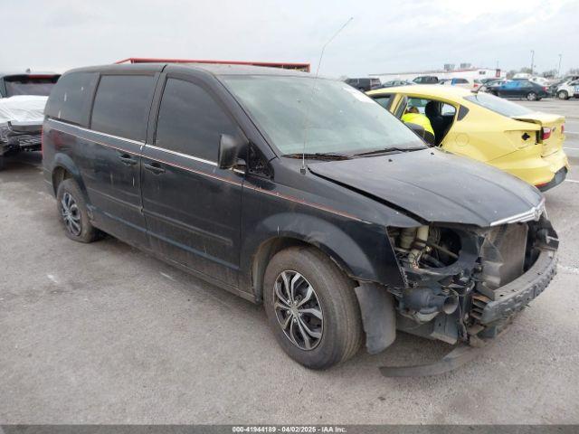  Salvage Chrysler Town & Country